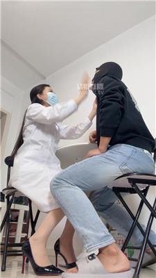 【丽娜】医生治疗小骚奴 JS251202-11