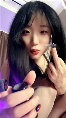 【母狗妈妈】骚扰秘书反被压炸    251203-13