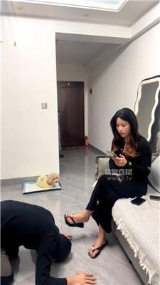 【椿椿女王】夹拖踩踏喂食场 JS251210-36