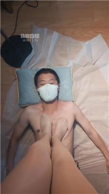 【花椒】肉丝脚踩地毯奴 JS251217-13