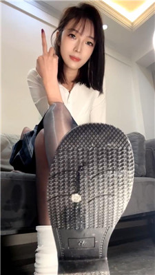 【酒鸽】JK黑丝堆堆袜小皮鞋裸足    251225-8