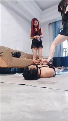 【玫瑰】小偷偷内裤被抓 JS260121-12