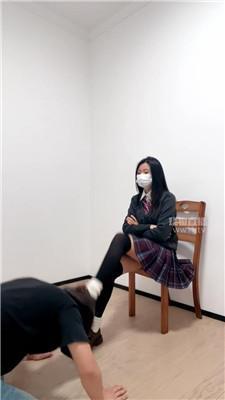 【胖虎】JK素人小主白袜虐 JS260125-8