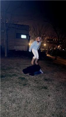 【苏婉S】户外遛狗-女厕场 JS260128-32